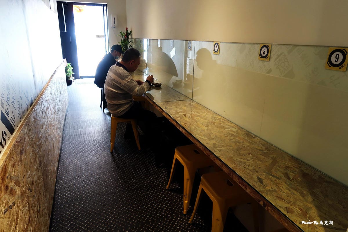 IMG_5425_調整大小 (2) IMG_5425_調整大小 (2)