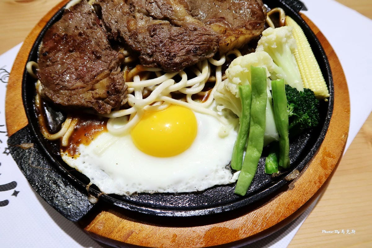 IMG_9047_調整大小 (2) IMG_9047_調整大小 (2)