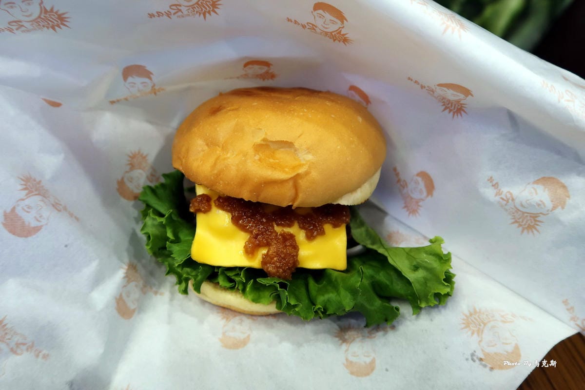 IMG_9355_調整大小 (2) IMG_9355_調整大小 (2)