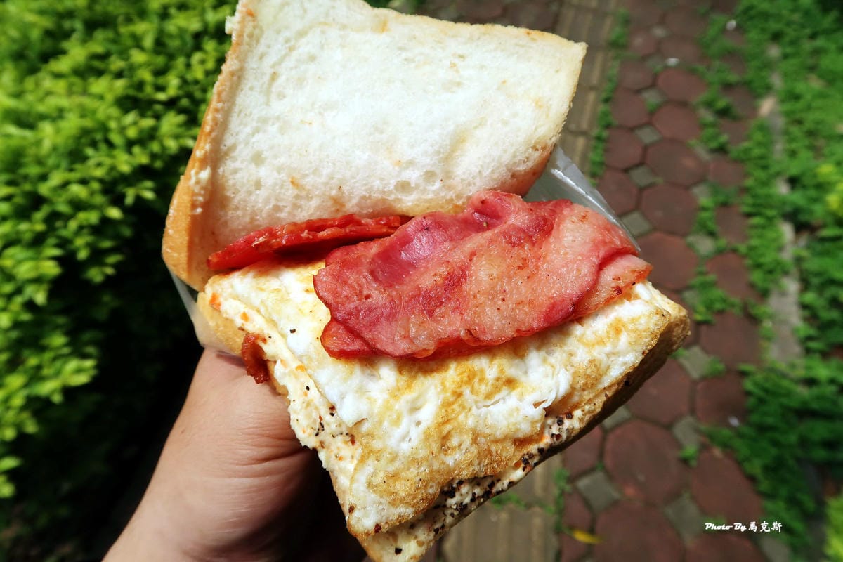 IMG_0045_調整大小 (2) IMG_0045_調整大小 (2)