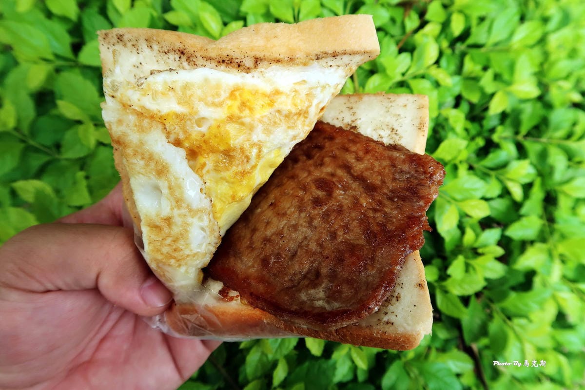 IMG_0034_調整大小 (2) IMG_0034_調整大小 (2)