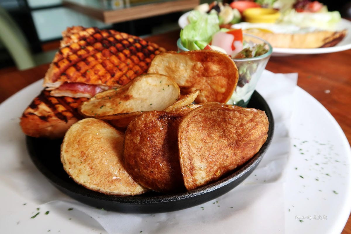 IMG_0158_調整大小 (2) IMG_0158_調整大小 (2)