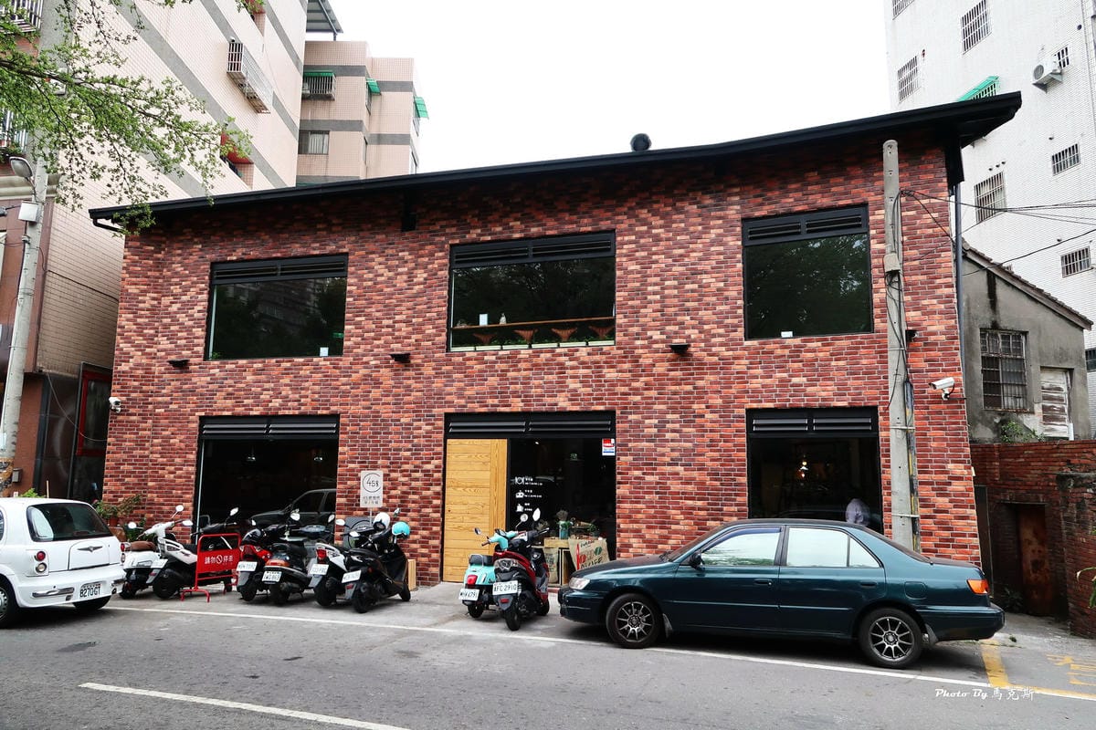 IMG_1710_調整大小 (2) IMG_1710_調整大小 (2)