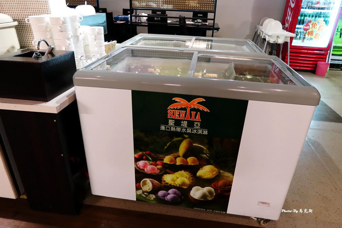 好期待飯後還可以冰淇淋吃到飽 台中公益路吃到飽推薦