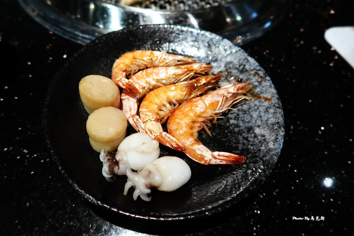 新鮮香甜的海鮮 公益路燒烤火鍋推薦