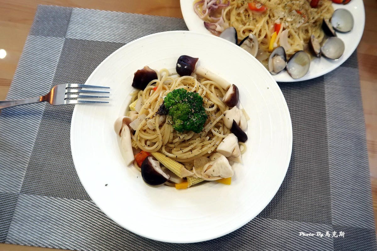 IMG_4047_調整大小 (2) IMG_4047_調整大小 (2)