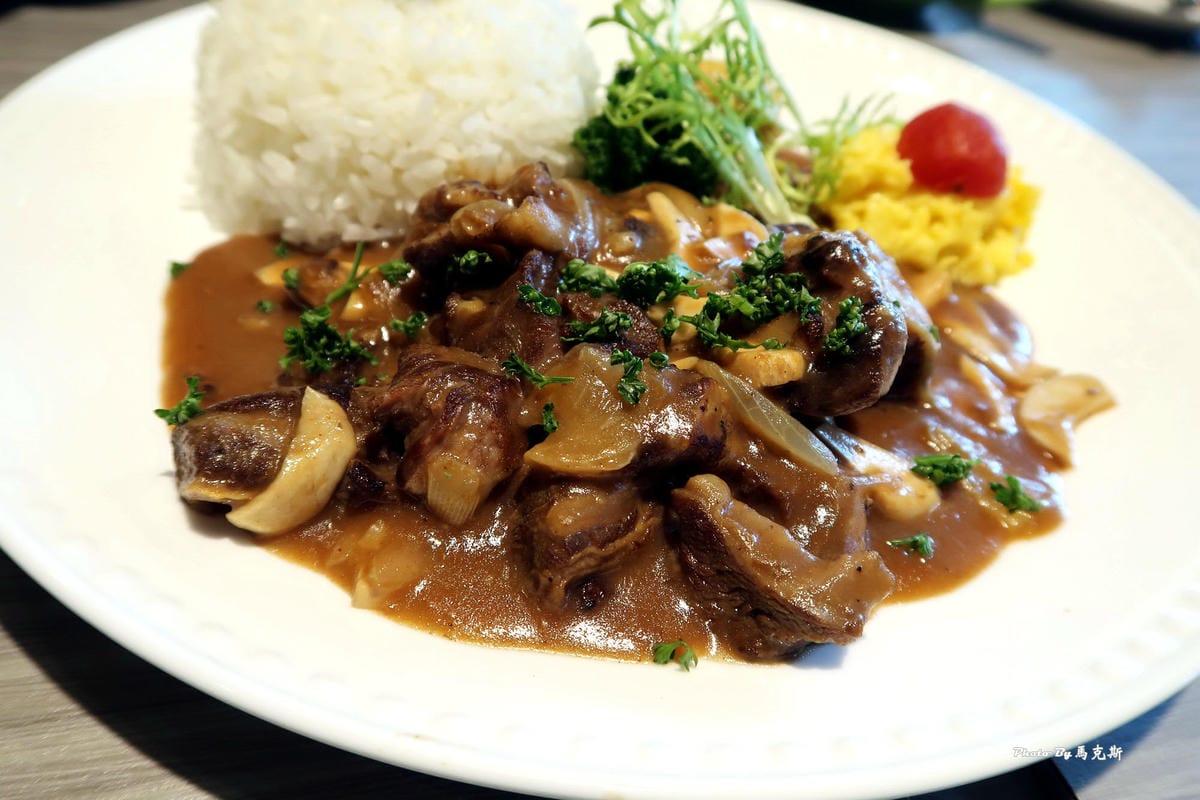 IMG_5193_調整大小 (2) IMG_5193_調整大小 (2)