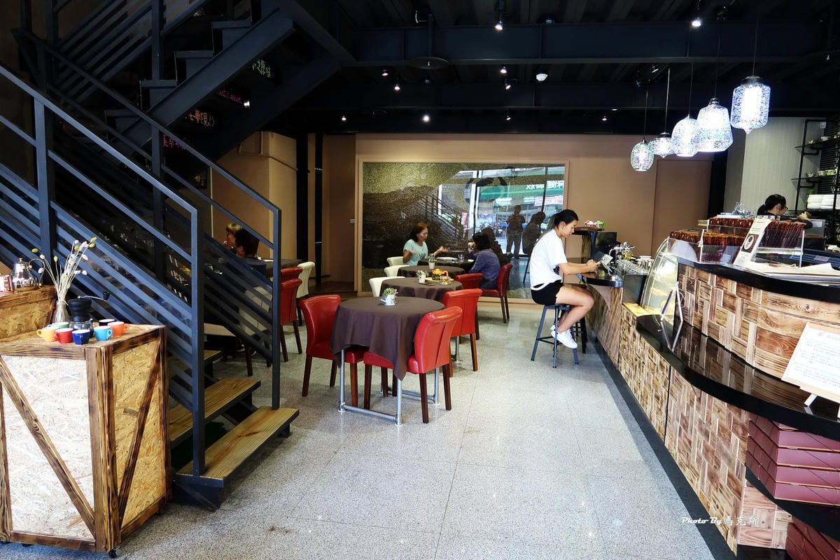 IMG_4520_調整大小 (2) IMG_4520_調整大小 (2)