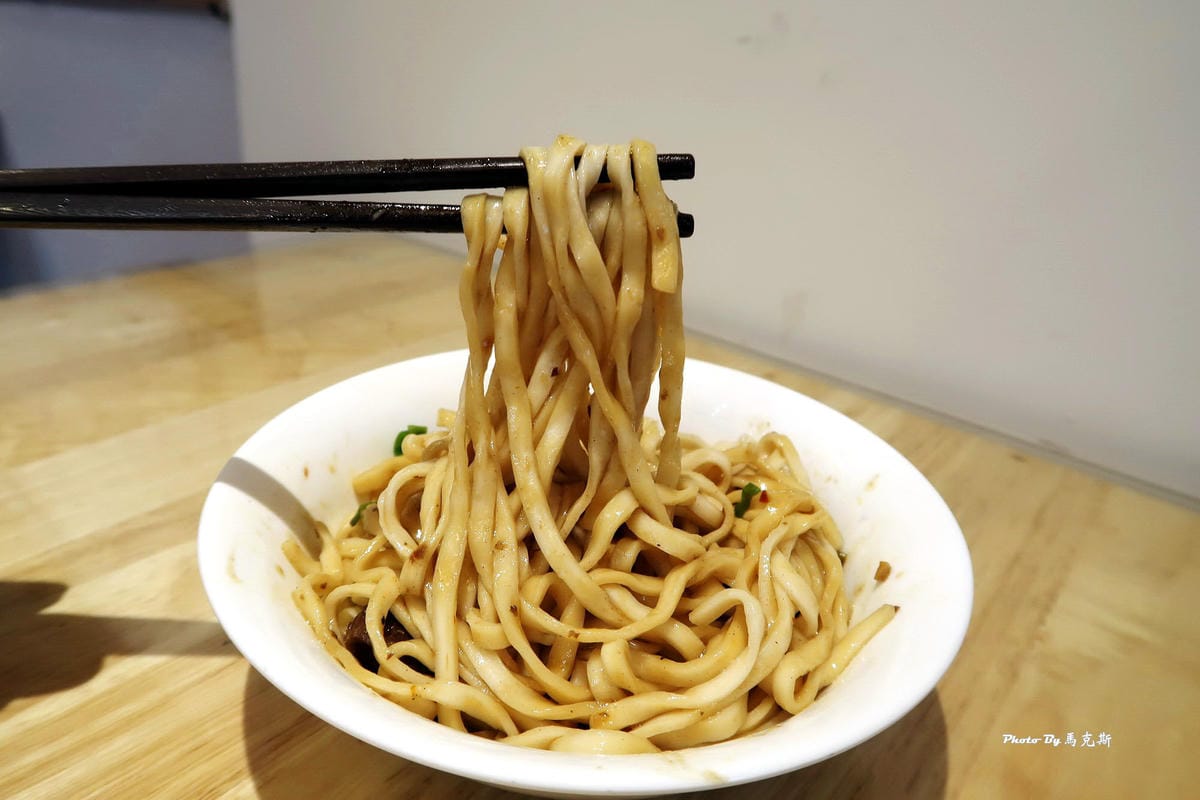 IMG_7555_調整大小 (2) IMG_7555_調整大小 (2)