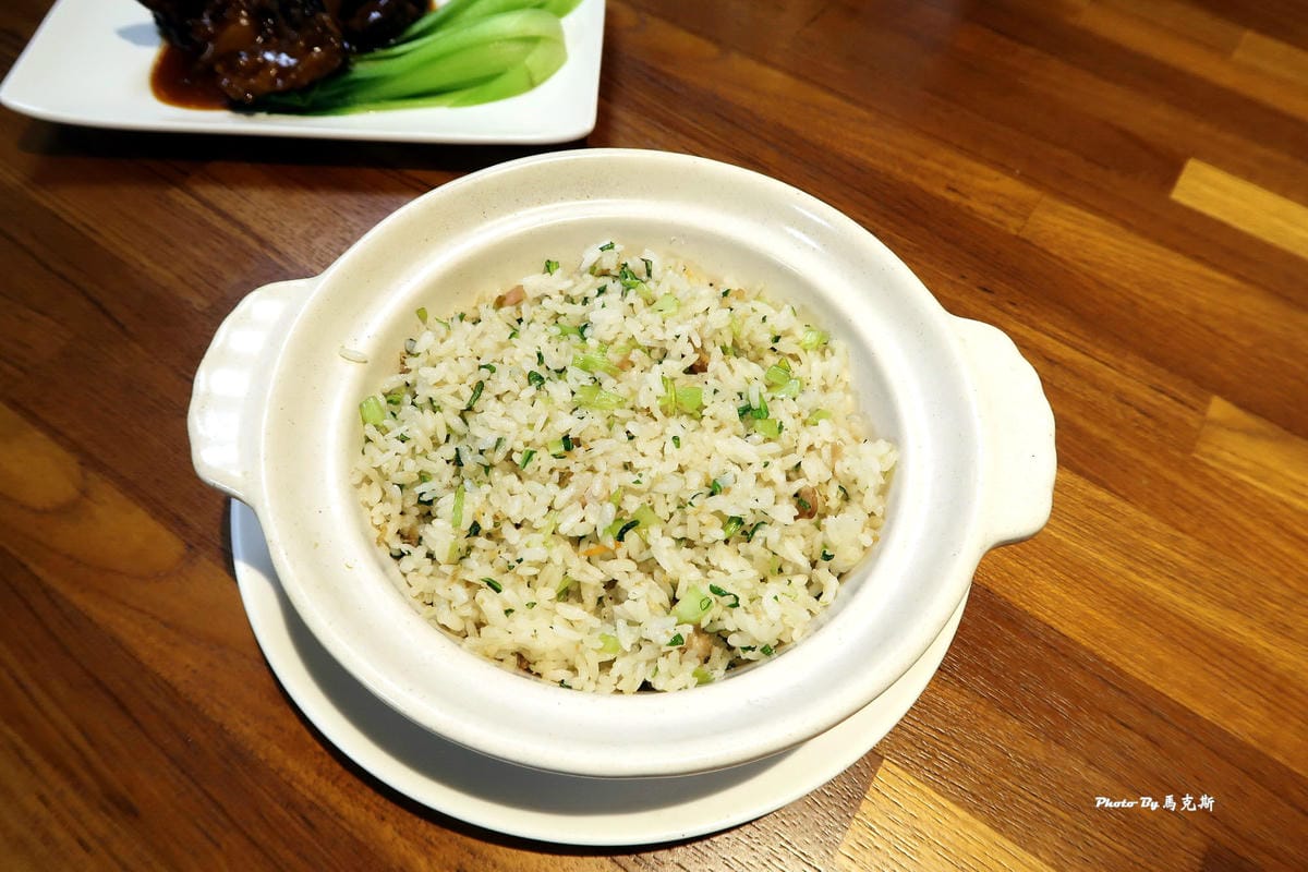 上海煲菜飯好吃又爽口 台中熱炒吃到飽-餐點介紹