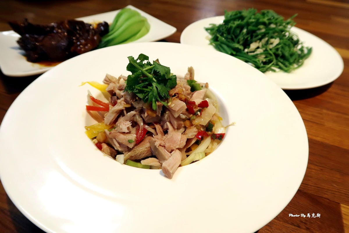 主廚手撕雞,開胃好選擇 台中熱炒推薦-餐點介紹