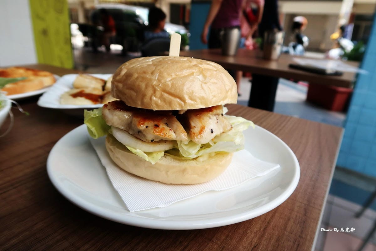 IMG_7957_調整大小 (2) IMG_7957_調整大小 (2)