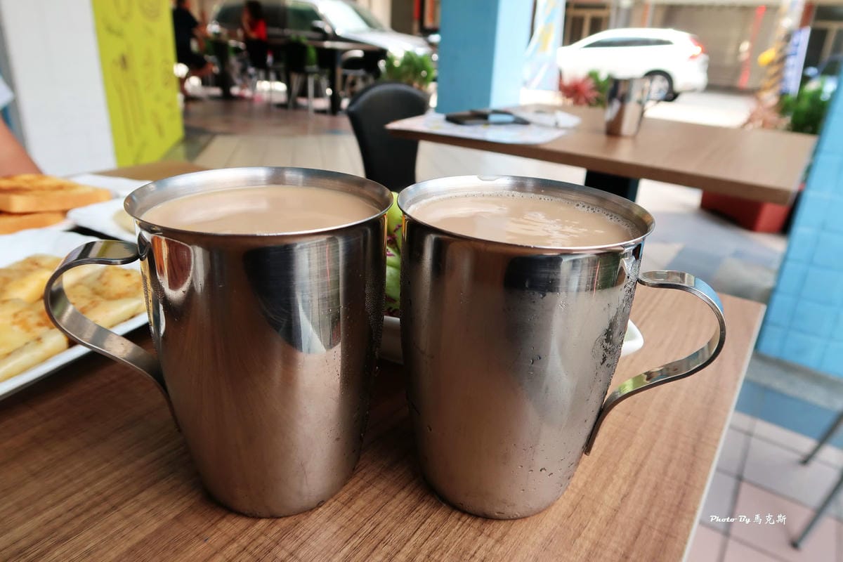 IMG_7990_調整大小 (2) IMG_7990_調整大小 (2)