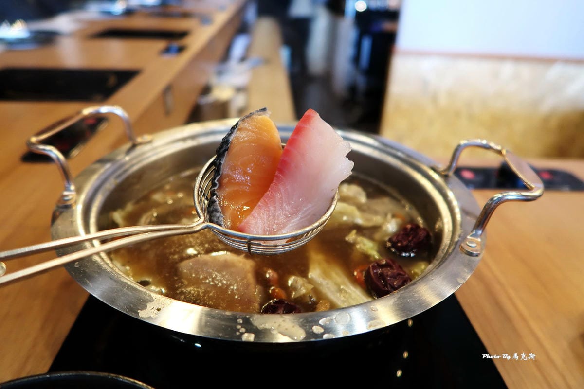 IMG_9215_調整大小 (2) IMG_9215_調整大小 (2)