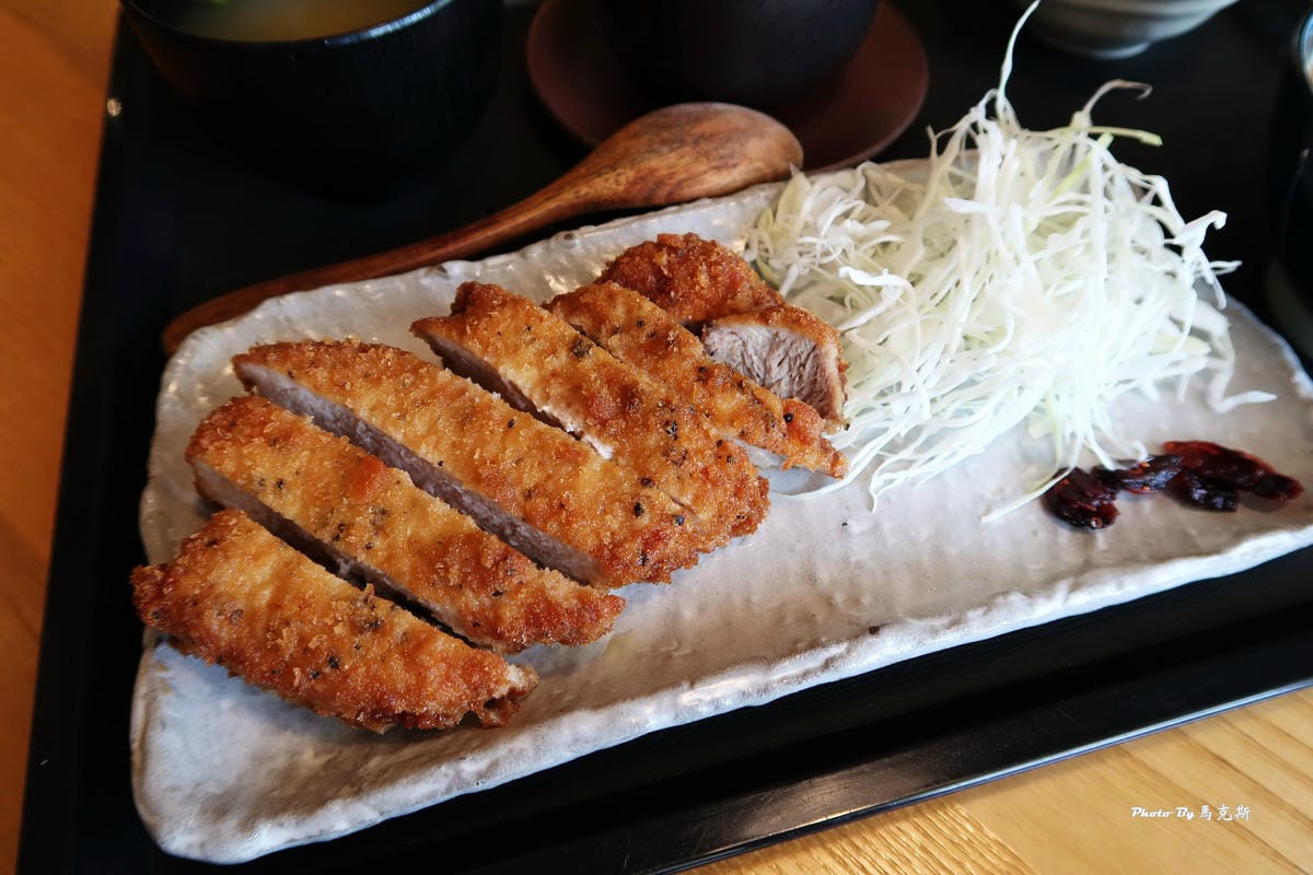 IMG_0057_調整大小 (2) IMG_0057_調整大小 (2)