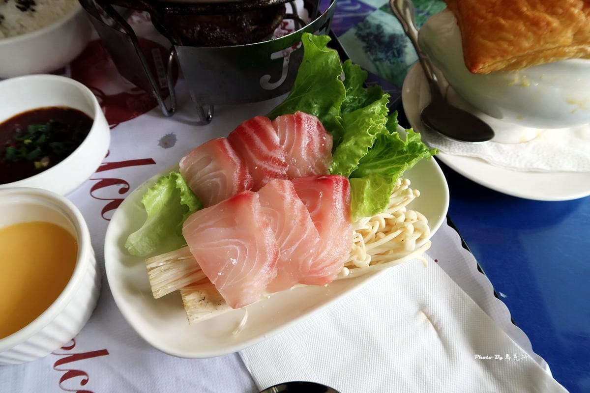 IMG_9407_調整大小 (2) IMG_9407_調整大小 (2)