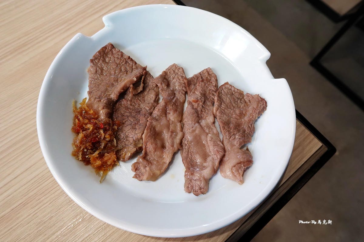 IMG_2489_調整大小 (2) IMG_2489_調整大小 (2)