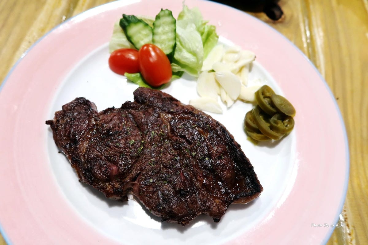 IMG_3374_調整大小 (2) IMG_3374_調整大小 (2)