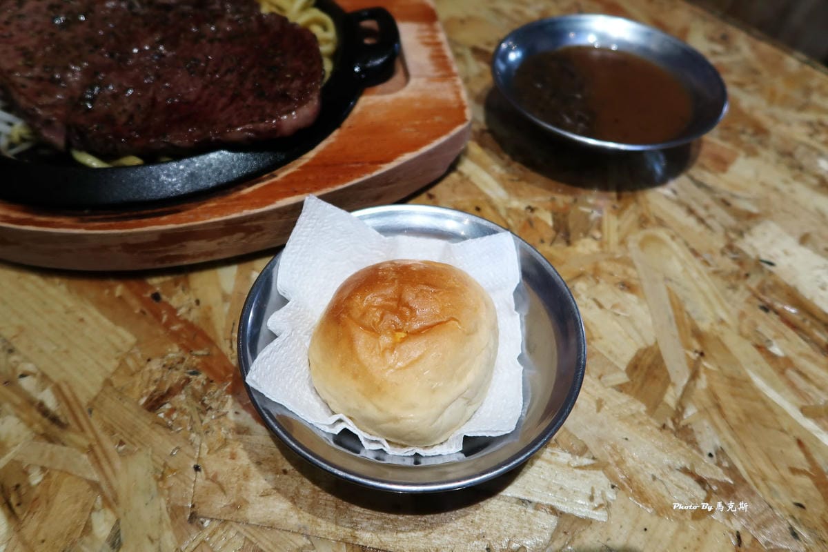 IMG_7550_調整大小 (2) IMG_7550_調整大小 (2)