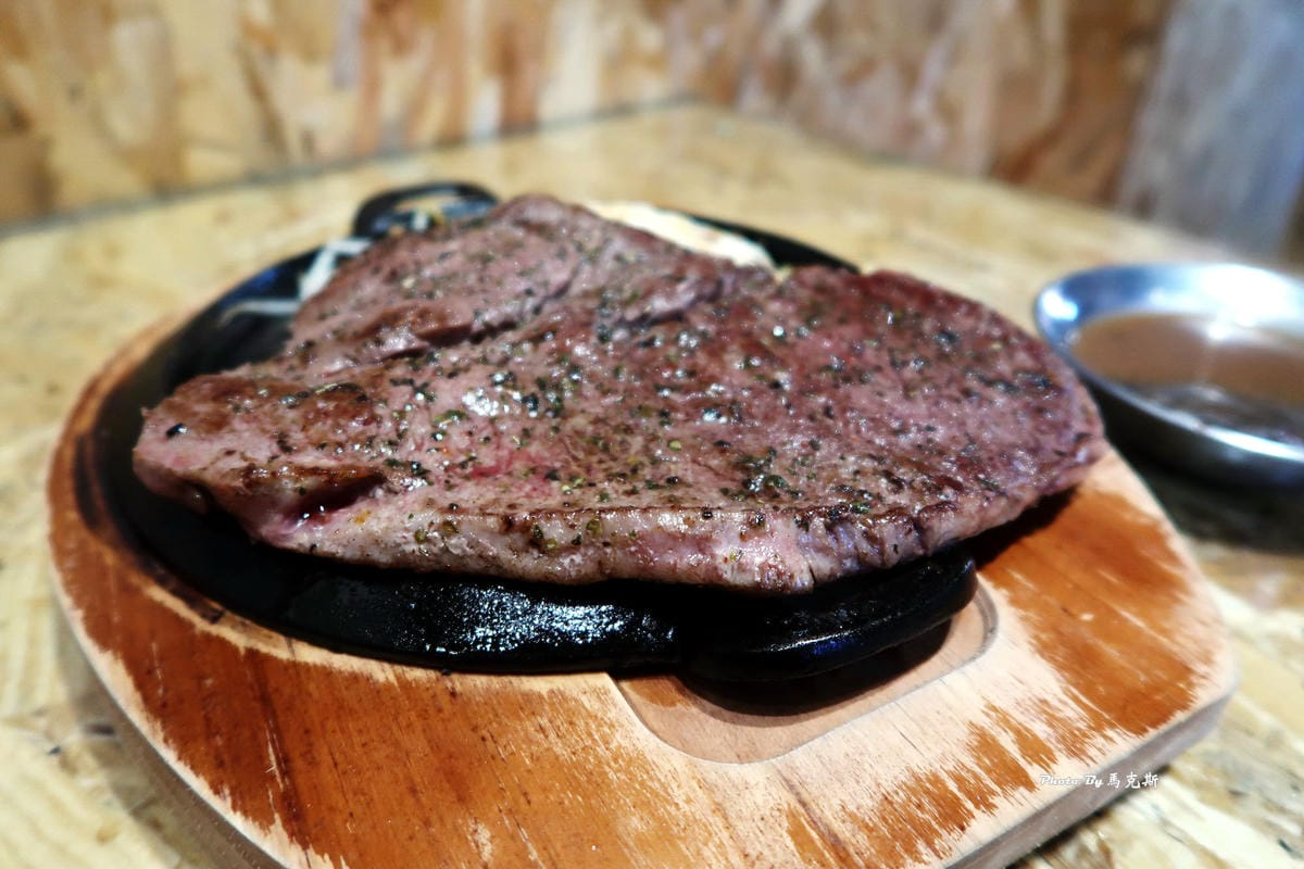 IMG_7563_調整大小 (2) IMG_7563_調整大小 (2)