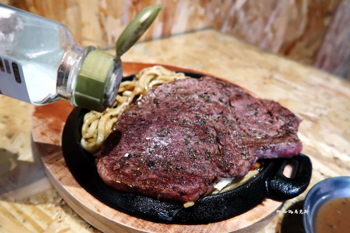 IMG_7567_調整大小 (2) IMG_7567_調整大小 (2)