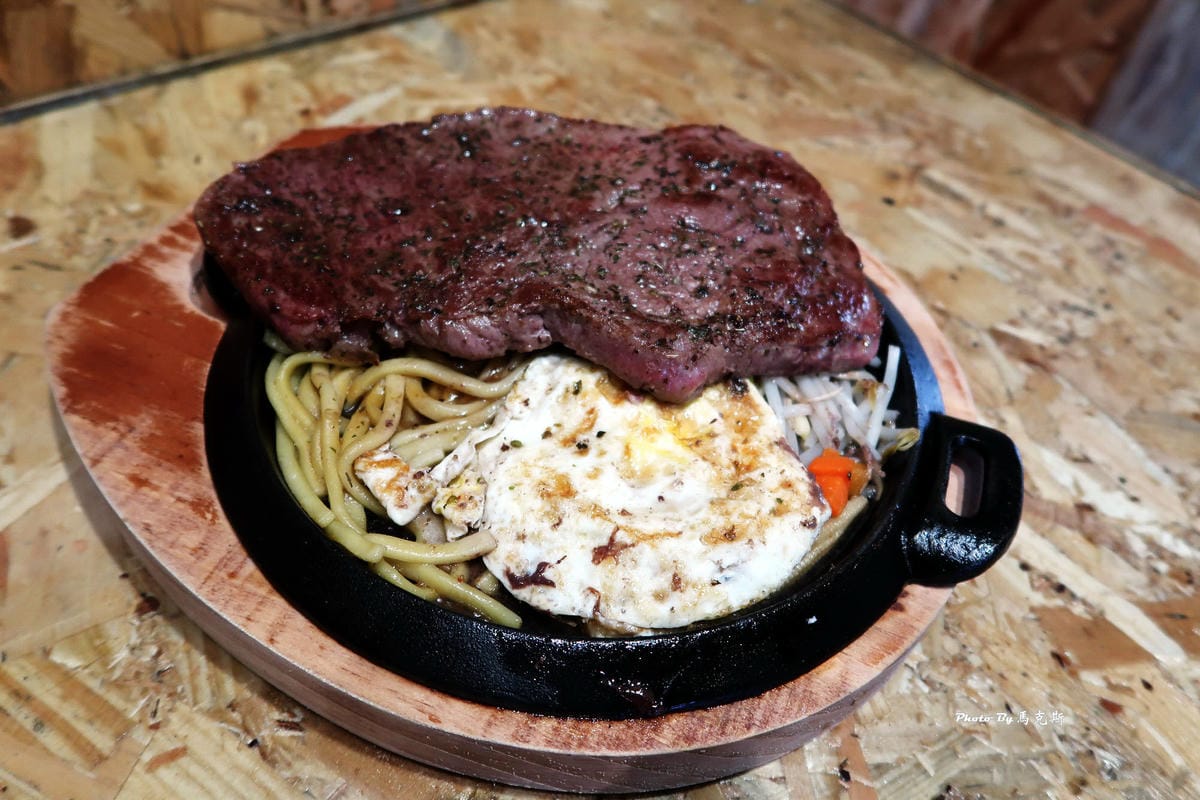 IMG_7569_調整大小 (2) IMG_7569_調整大小 (2)