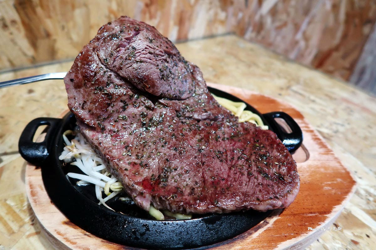 IMG_7560_調整大小 (2) IMG_7560_調整大小 (2)