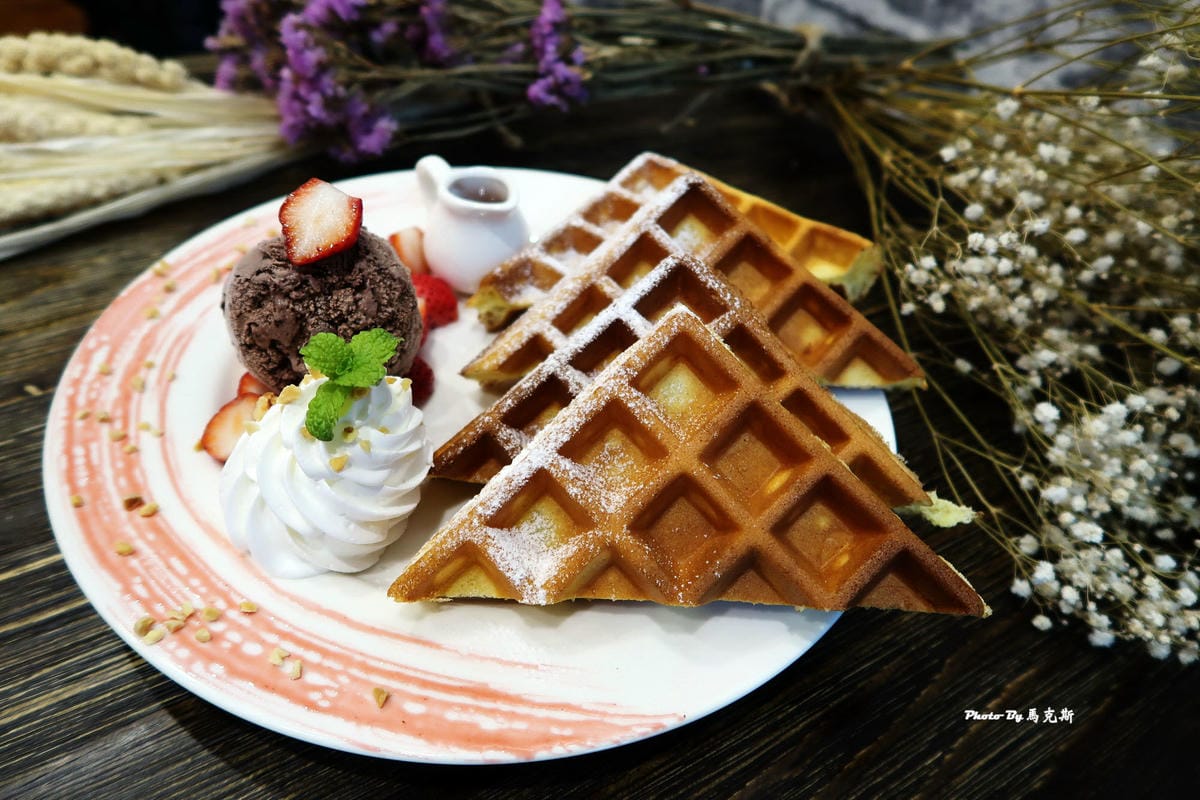 IMG_8205_調整大小 (2) IMG_8205_調整大小 (2)