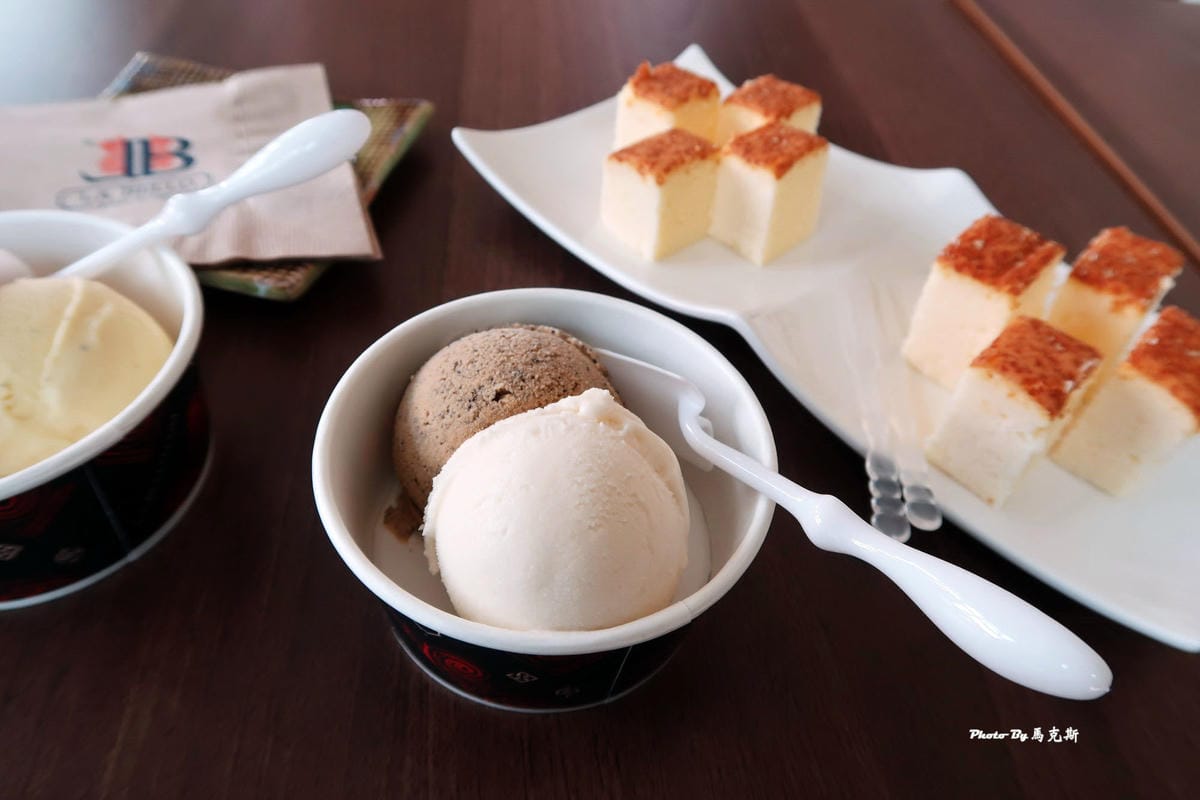 IMG_9575_調整大小 (2) IMG_9575_調整大小 (2)