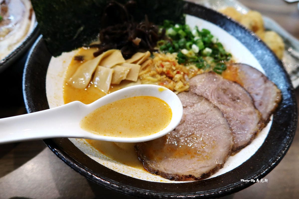 IMG_0555_調整大小 (2) IMG_0555_調整大小 (2)