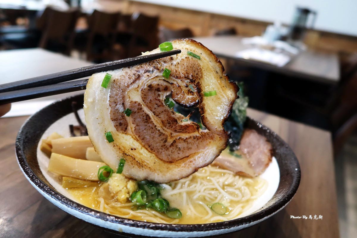 IMG_0585_調整大小 (2) IMG_0585_調整大小 (2)