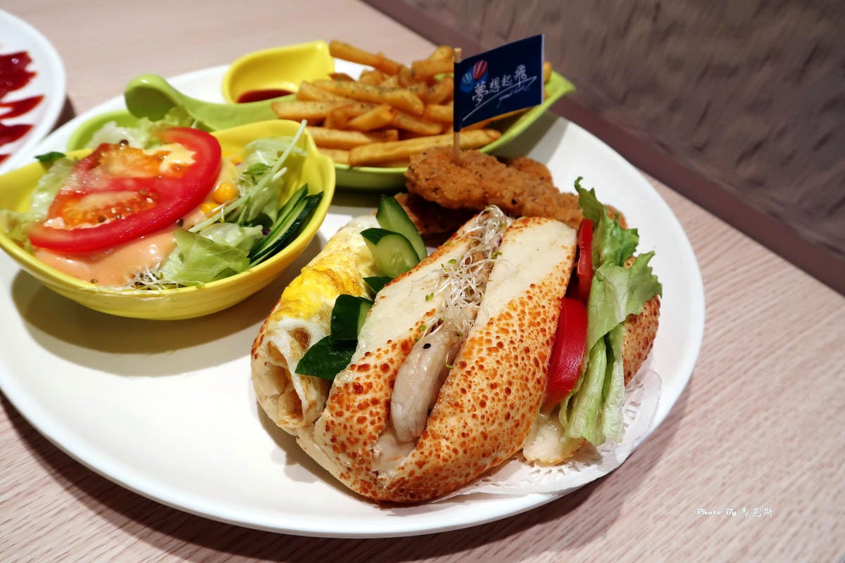 IMG_8390_調整大小 (2) IMG_8390_調整大小 (2)