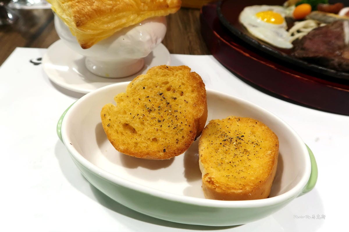 IMG_1547_調整大小 (2) IMG_1547_調整大小 (2)