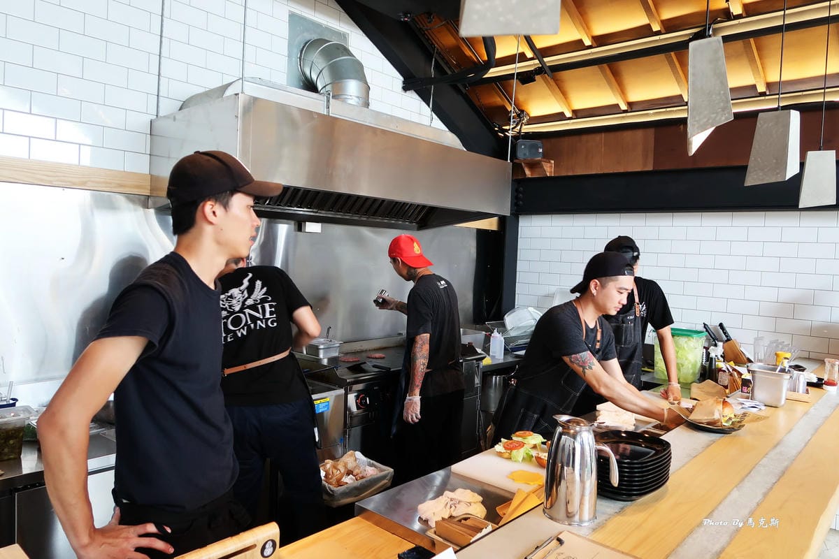 IMG_2245_調整大小 (2) IMG_2245_調整大小 (2)