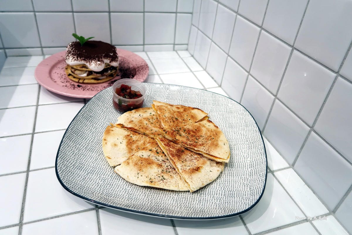 IMG_9270_調整大小 (2) IMG_9270_調整大小 (2)