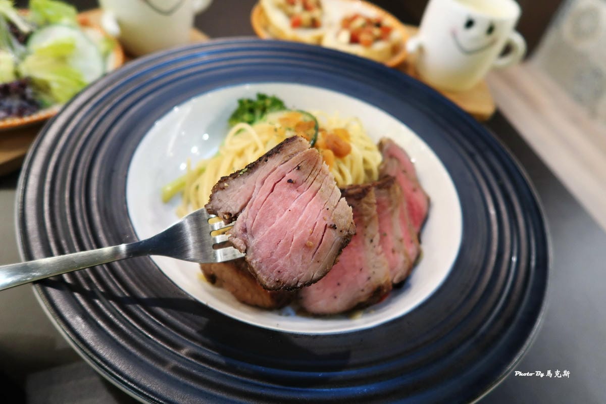 IMG_0380_調整大小 (2) IMG_0380_調整大小 (2)