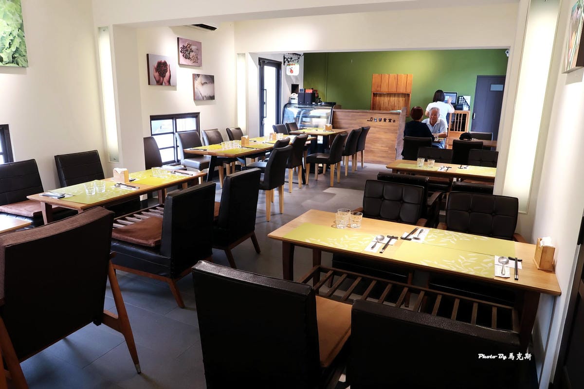 IMG_9368_調整大小 (2) IMG_9368_調整大小 (2)