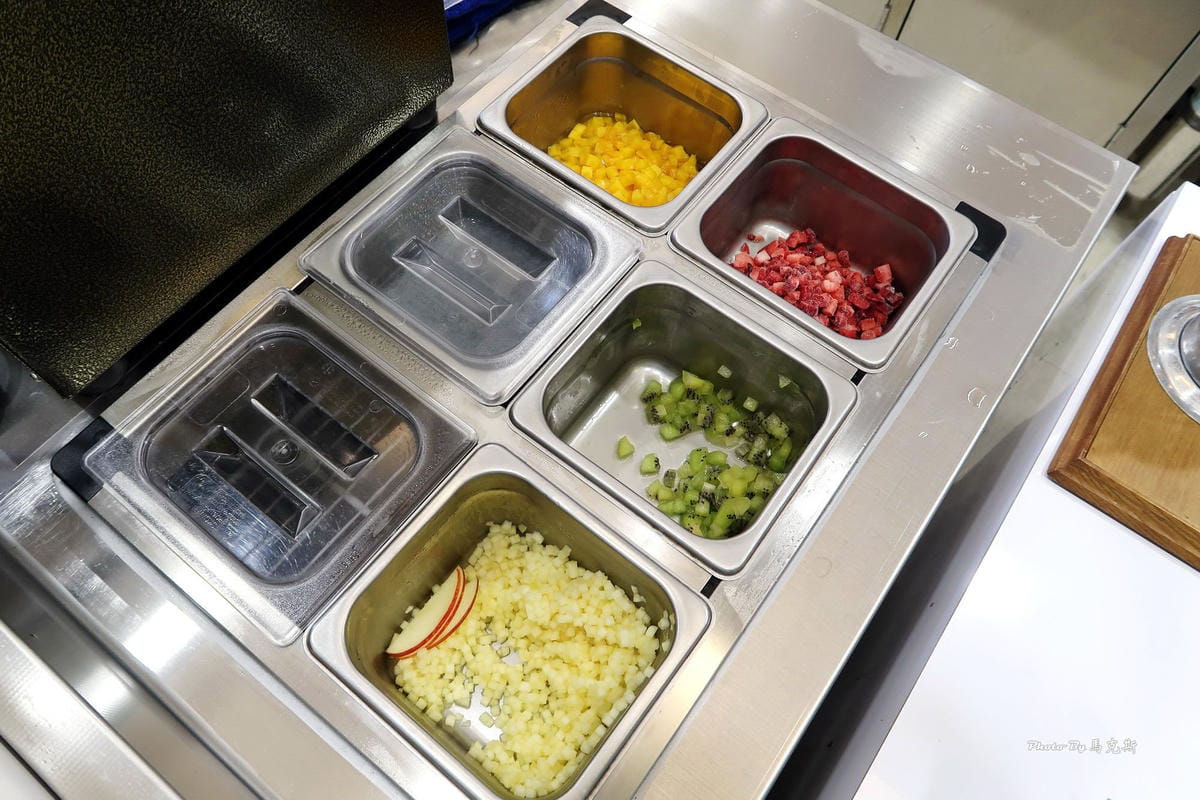 IMG_3235_調整大小 (2) IMG_3235_調整大小 (2)