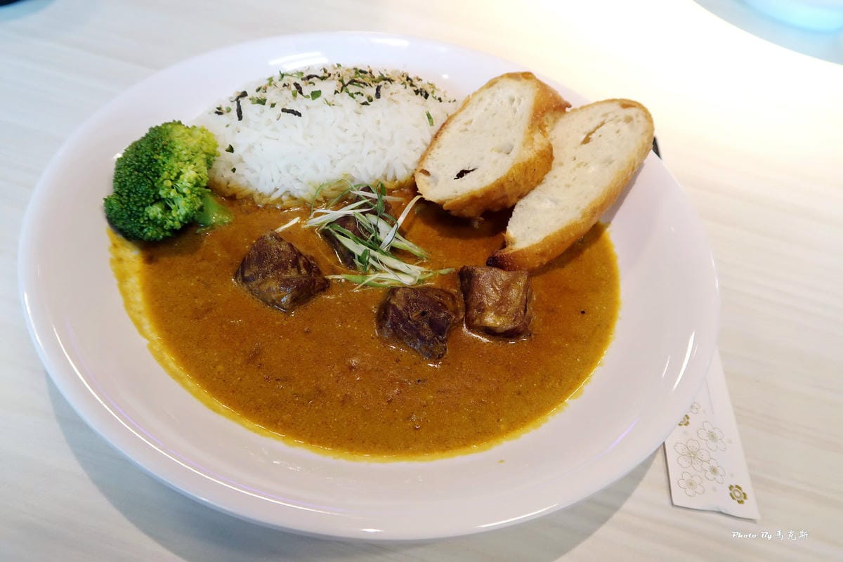 IMG_2962_調整大小 (2) IMG_2962_調整大小 (2)