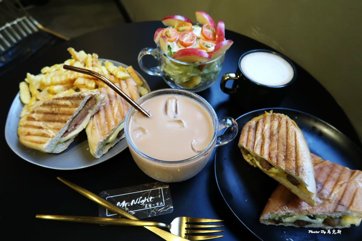 IMG_9405_調整大小 (2) IMG_9405_調整大小 (2)