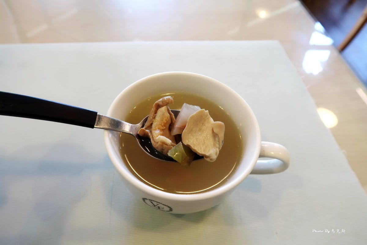 IMG_0030_調整大小 (2) IMG_0030_調整大小 (2)