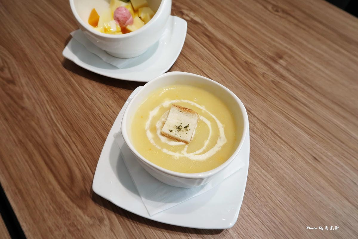 IMG_2550_調整大小 (2) IMG_2550_調整大小 (2)