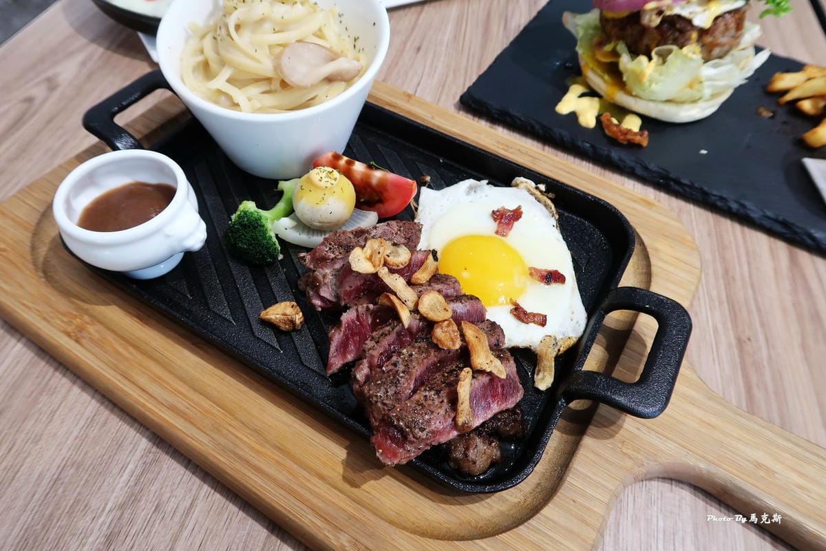 IMG_2560_調整大小 (2) IMG_2560_調整大小 (2)