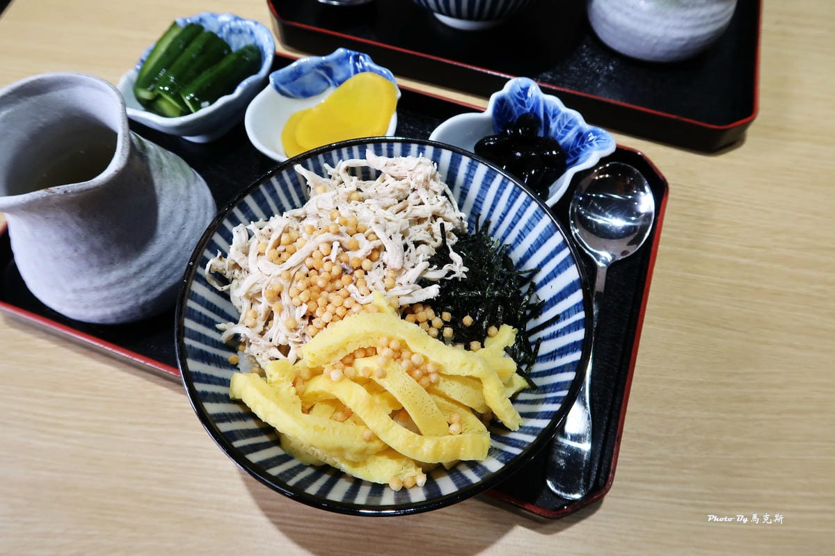 IMG_2751_調整大小 (2) IMG_2751_調整大小 (2)