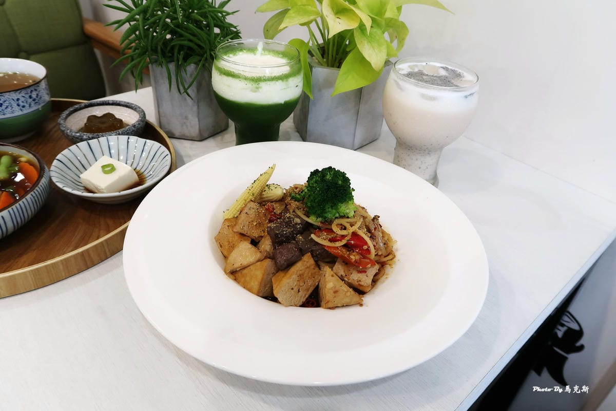 IMG_5070_調整大小 (2) IMG_5070_調整大小 (2)