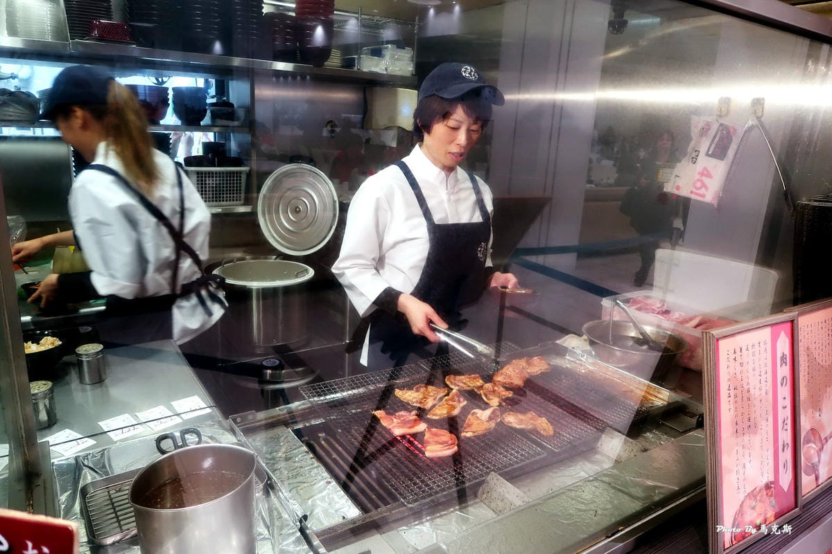 IMG_8533_調整大小 (2) IMG_8533_調整大小 (2)