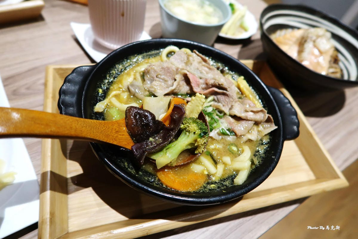 IMG_9656_調整大小 (2) IMG_9656_調整大小 (2)