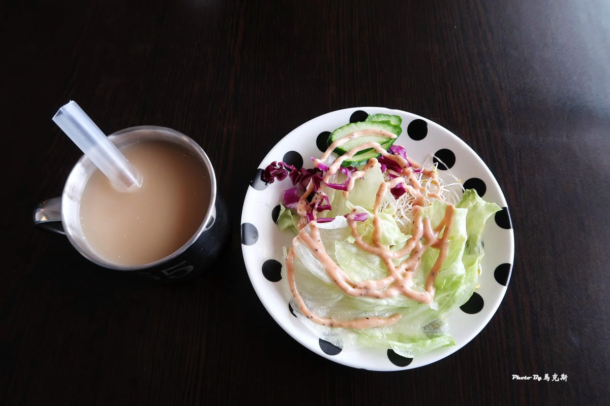 IMG_0837_調整大小 (2) IMG_0837_調整大小 (2)