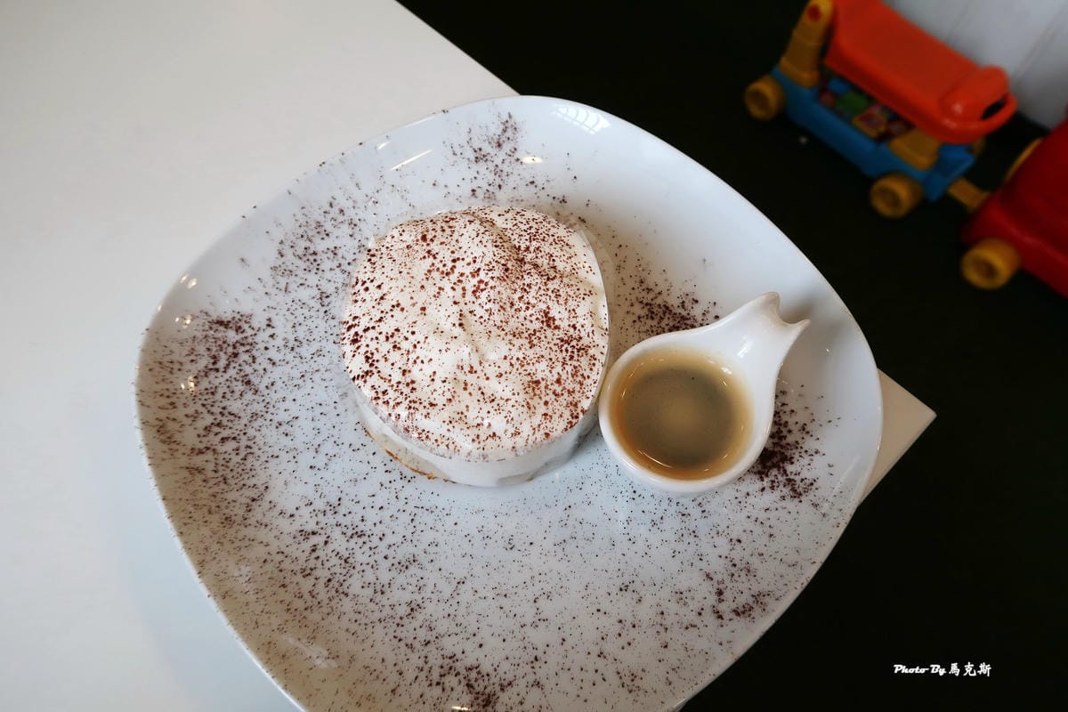 IMG_2789_調整大小 (2) IMG_2789_調整大小 (2)