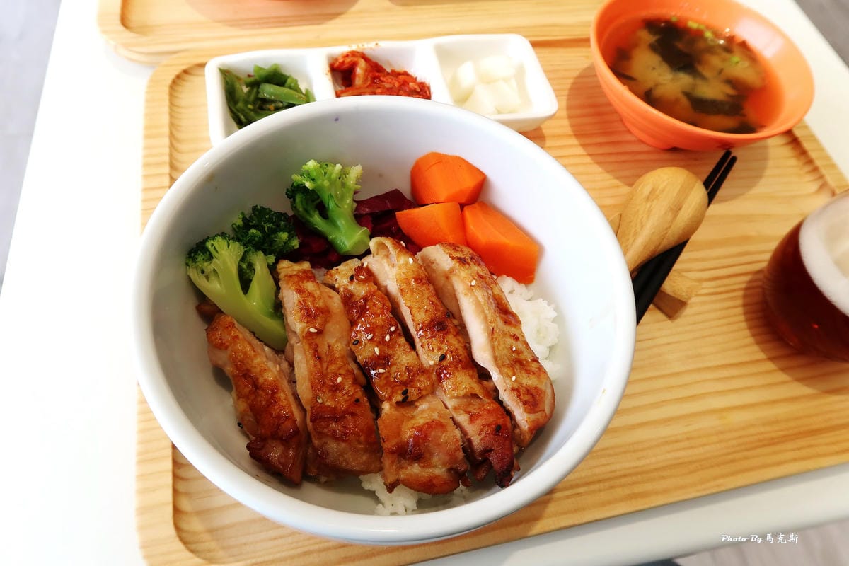 IMG_0298_調整大小 (2) IMG_0298_調整大小 (2)